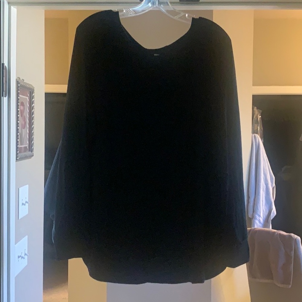 GAP sweater